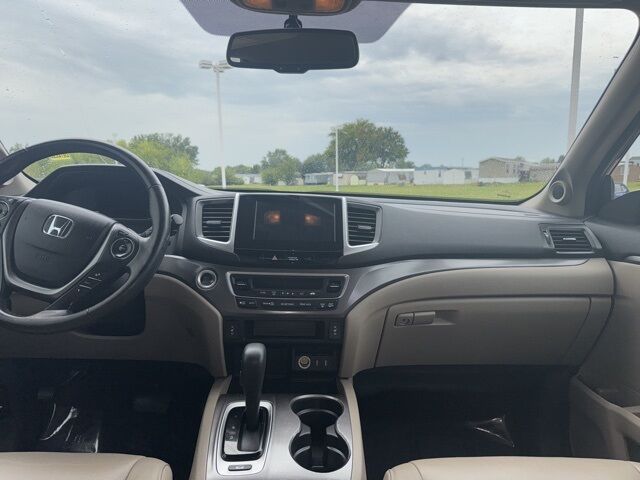 2018 Honda Pilot EX-L photo 16