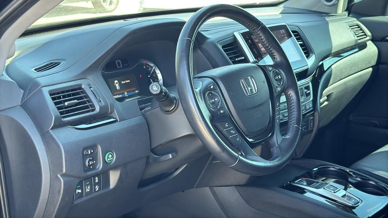 2018 Honda Pilot Touring  Selma TX