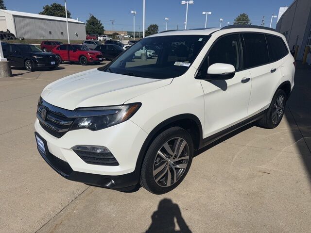 2018 Honda Pilot Touring West Burlington IA