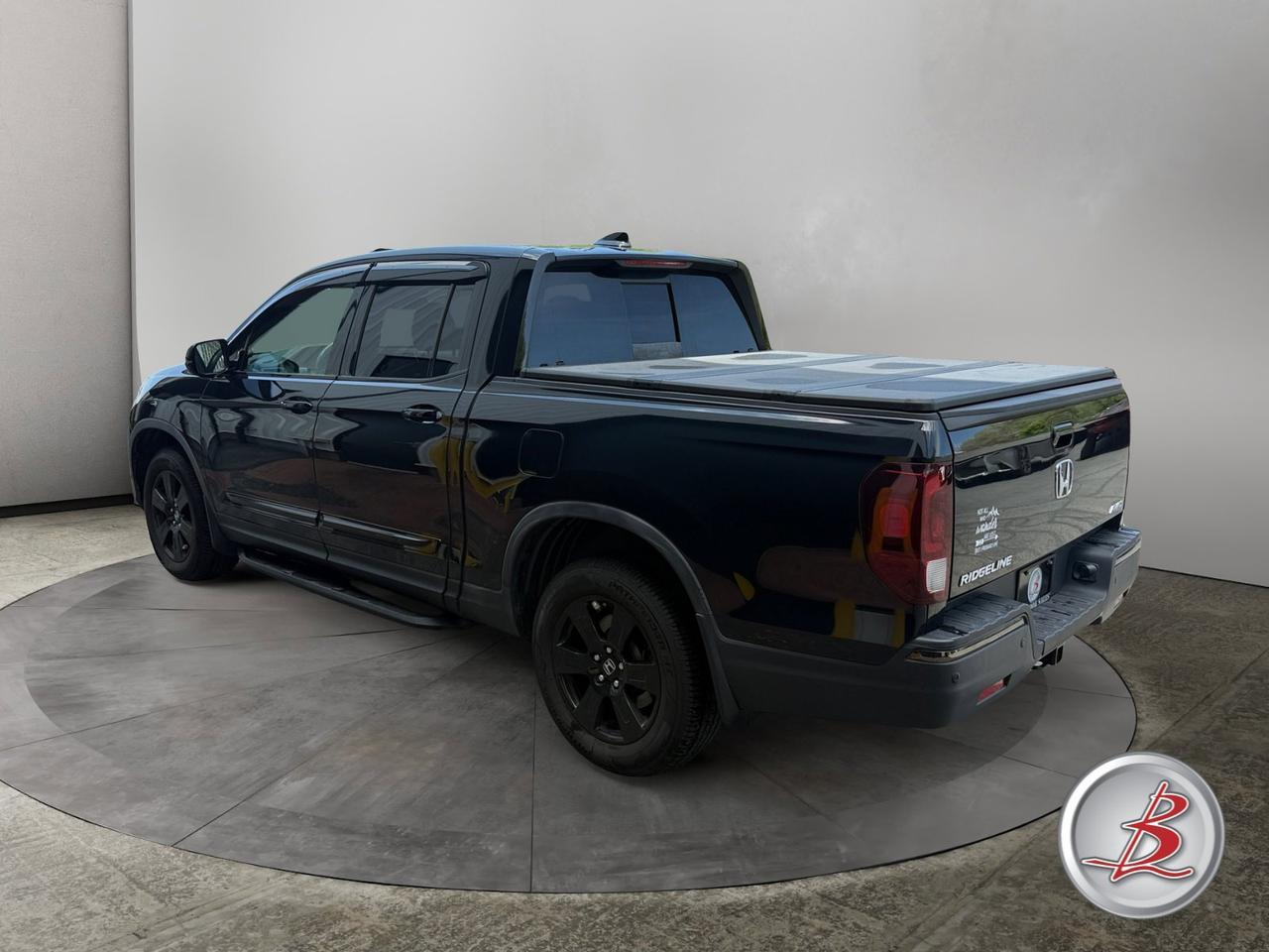 2018 Honda RIDGELINE Black Edition