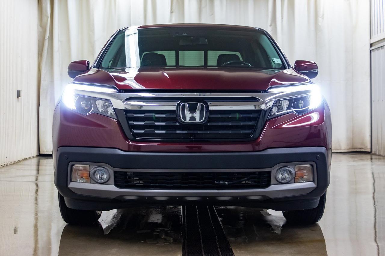 2018 Honda Ridgeline 4x4 Crew Cab Touring Leather Roof Nav Red Deer AB