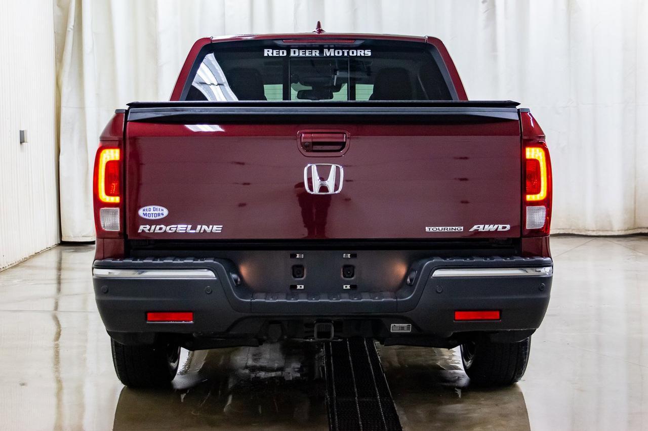 2018 Honda Ridgeline 4x4 Crew Cab Touring Leather Roof Nav Red Deer AB