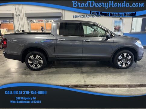 2018_Honda_Ridgeline_RTL-E_ West Burlington IA