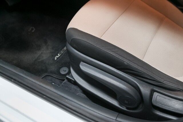 2018 Hyundai Accent SEL 4dr Sedan Chicago IL