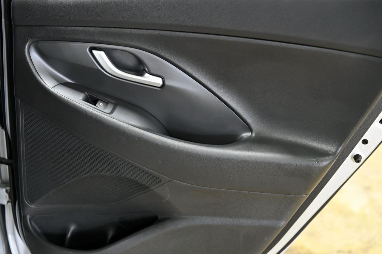 2018 Hyundai Elantra GT 2.0L 6A Miami FL