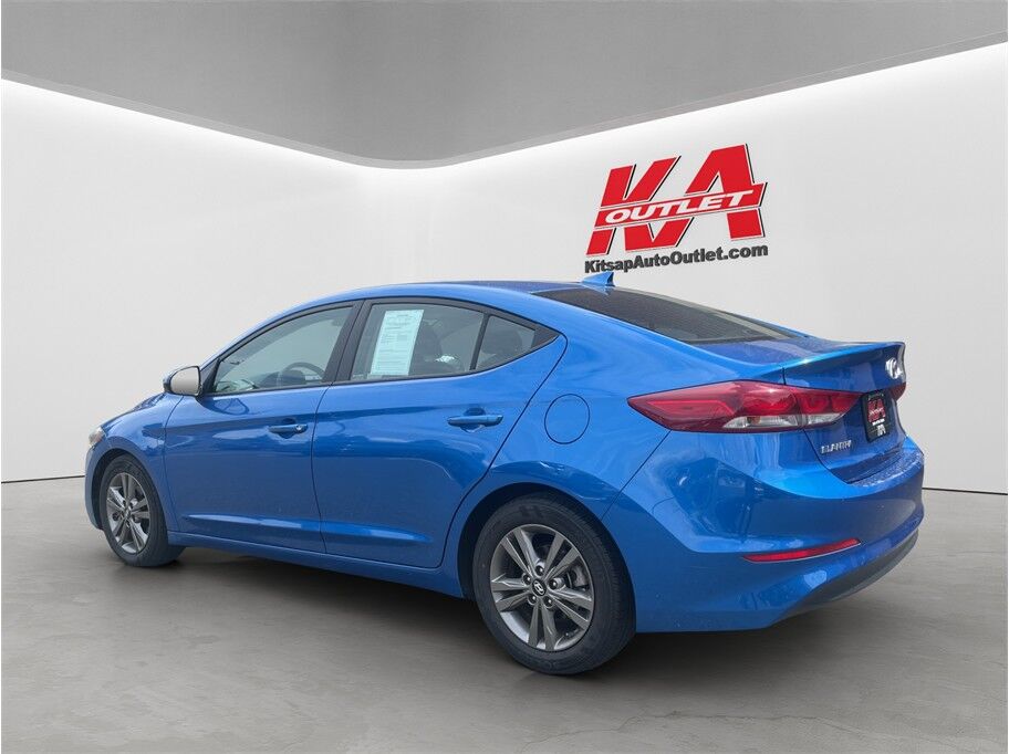 2018 Hyundai Elantra SEL Sedan 4D