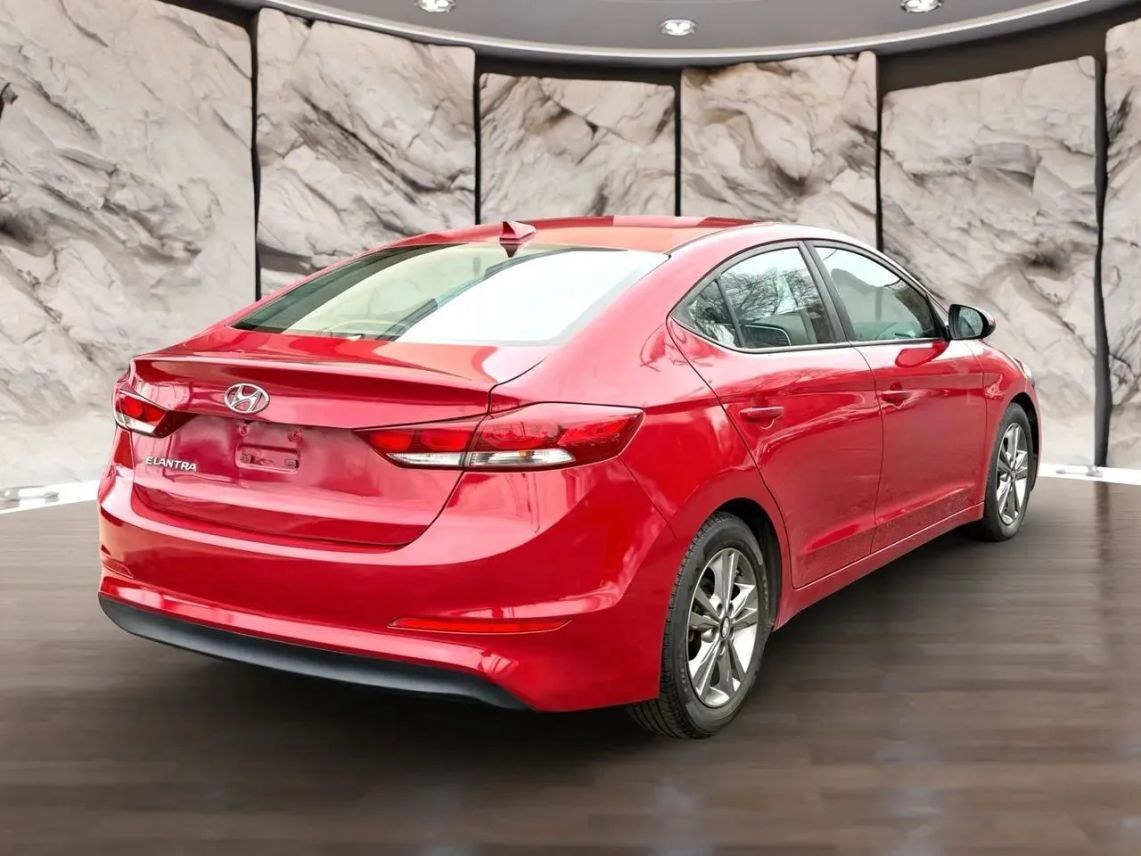 2018 Hyundai Elantra SEL Sedan 4D Cincinnati OH
