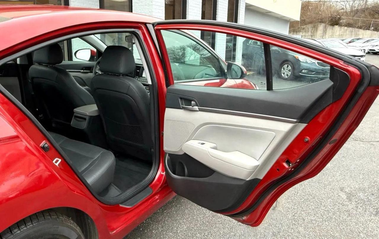 2018 Hyundai Elantra SEL Sedan 4D Cincinnati OH