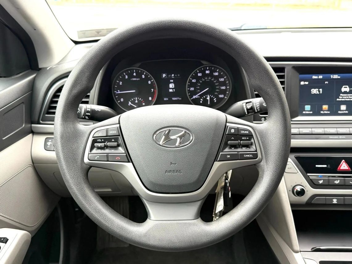 2018 Hyundai Elantra SEL Sedan 4D Cincinnati OH