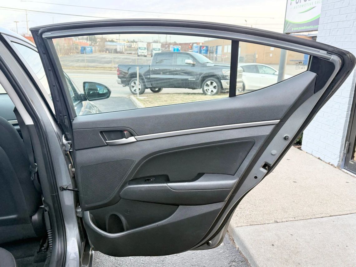 2018 Hyundai Elantra SEL Sedan 4D Cincinnati OH