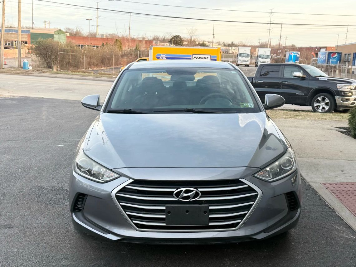 2018 Hyundai Elantra SEL Sedan 4D Cincinnati OH