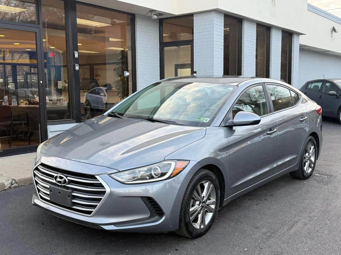 2018 Hyundai Elantra SEL Sedan 4D Cincinnati OH