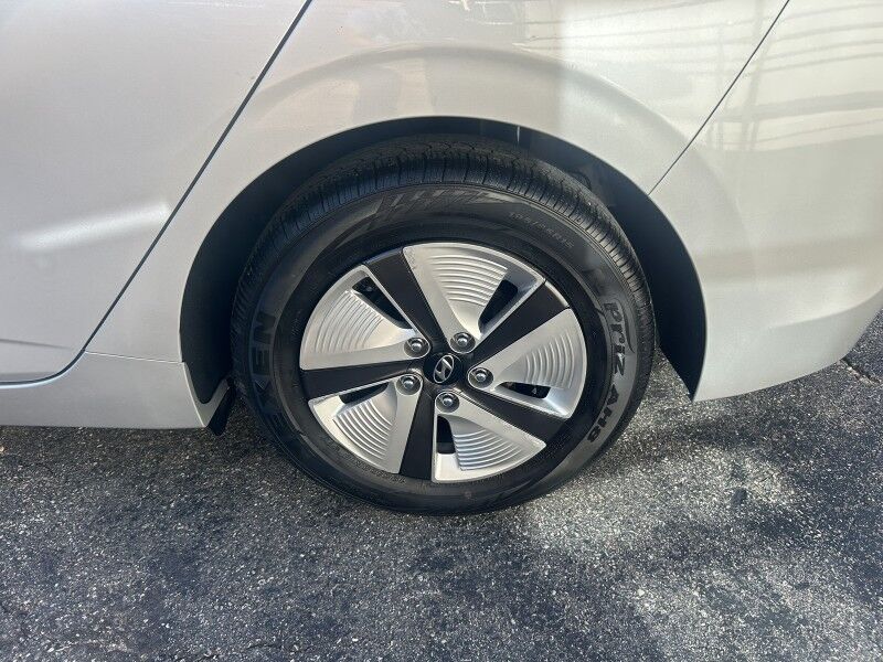 2018 Hyundai Ioniq Hybrid Blue - AMAZING GAS MILEAGE Whitinsville MA