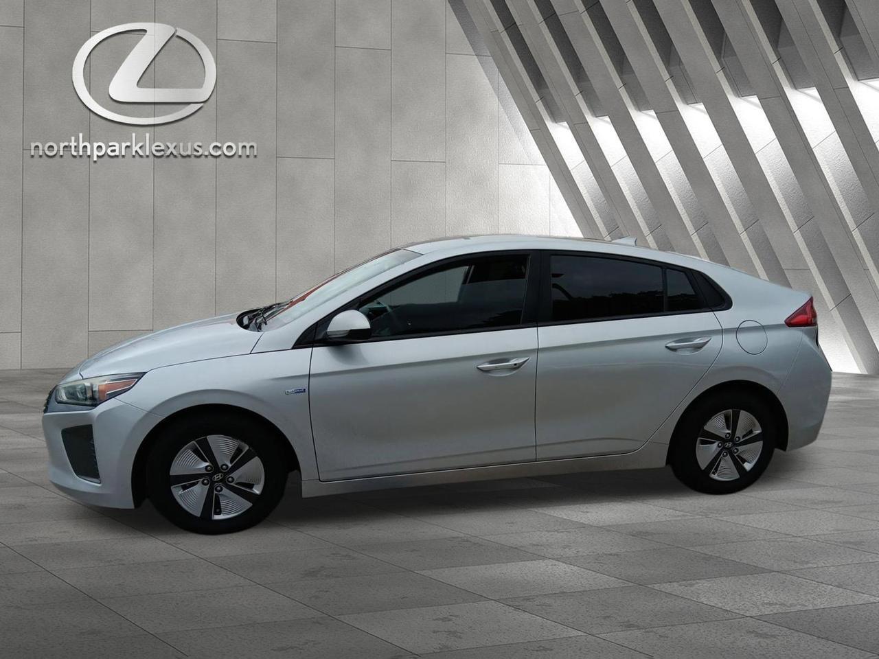 2018 Hyundai Ioniq Hybrid Blue