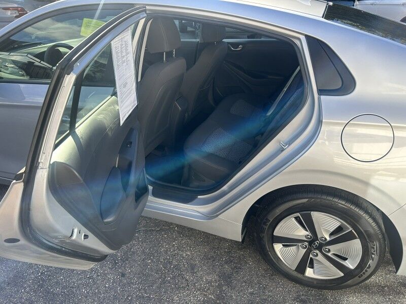 2018 Hyundai Ioniq Hybrid Blue Whitinsville MA