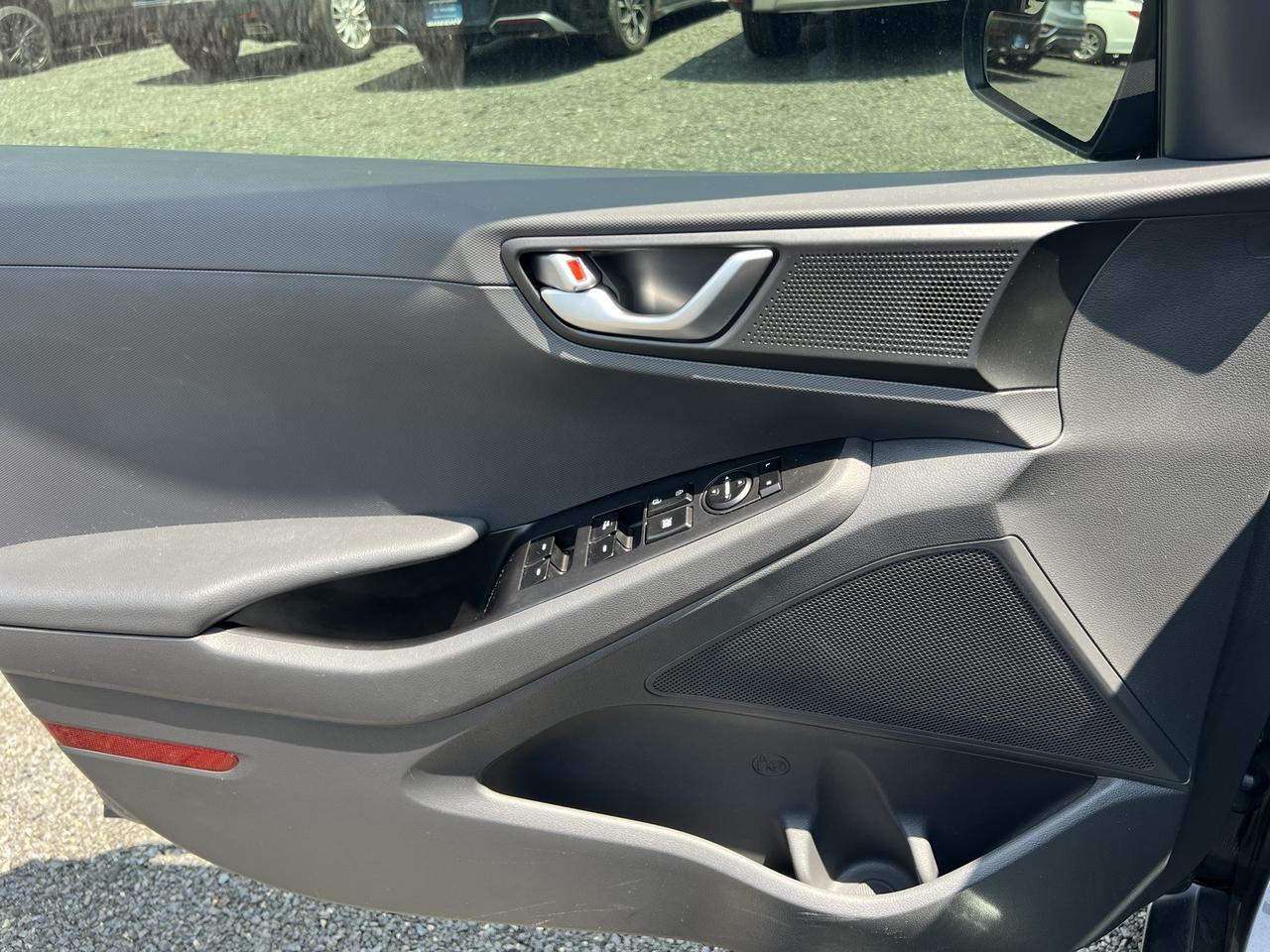 2018 Hyundai Ioniq Hybrid Blue Chantilly VA