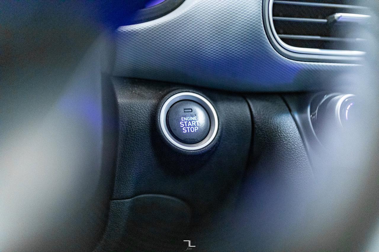 2018 Hyundai Kona AWD Ultimate Leather Roof Nav BCam Red Deer AB