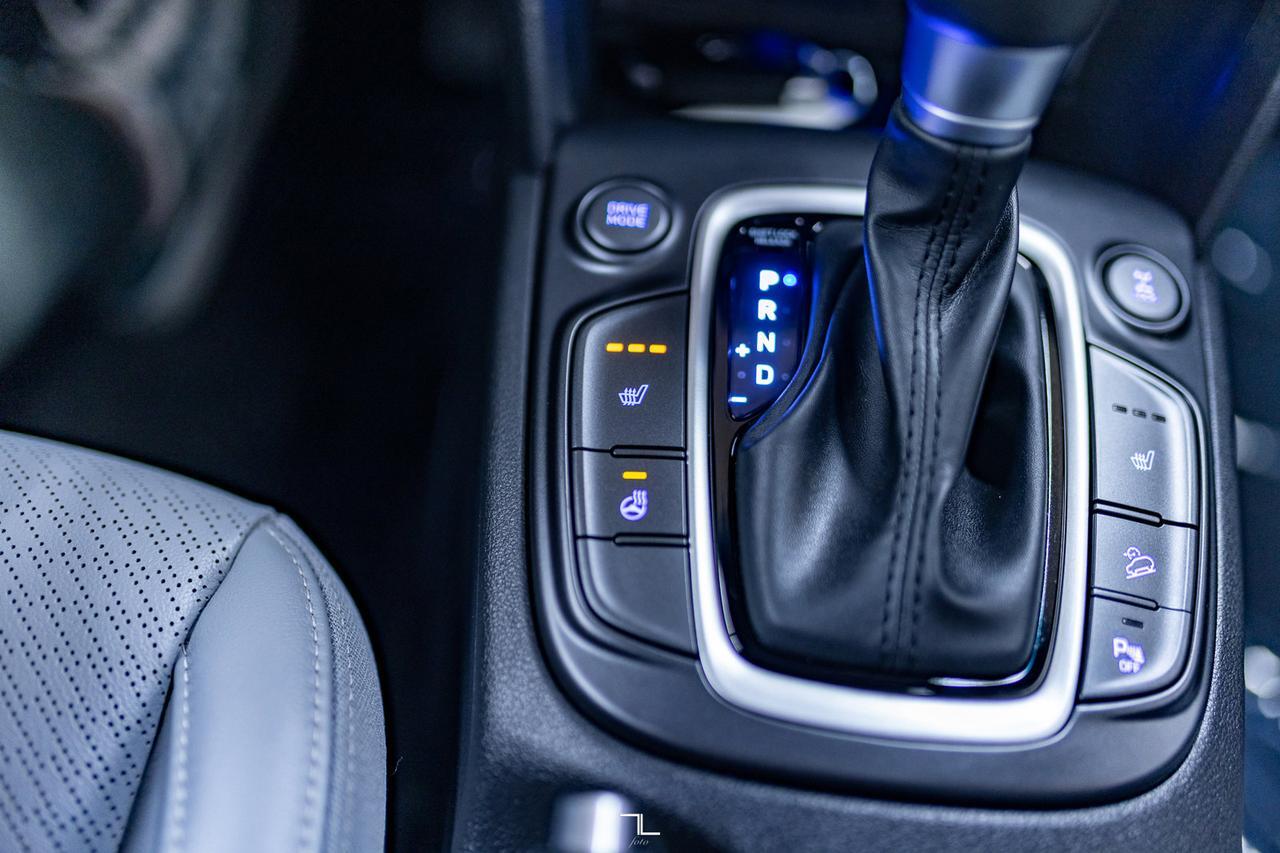 2018 Hyundai Kona AWD Ultimate Leather Roof Nav BCam Red Deer AB