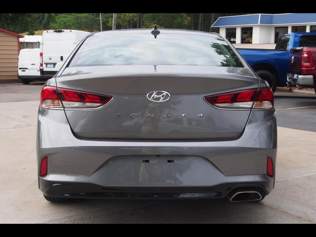 2018 Hyundai SONATA SEL