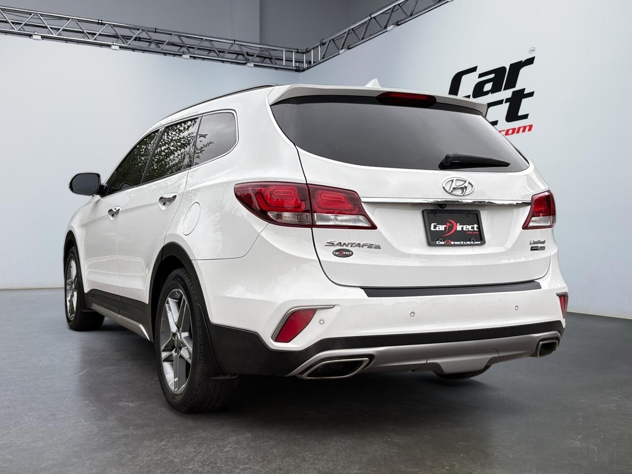 2018 Hyundai Santa Fe Limited Ultimate, POWER LIFTGATE, PANO MOONROOF, BLIND SPOT ALERT, FORWARD COLLISION ALERT, HEATED & COOLING SEATS, 3RD ROW SEATING, HEATED 2ND ROW, 360 BACKUP CAMERA, APPLE CARPLAY/ANDROID AUTO, LOW MILES, CLEAN CARFAX, THE ULTIMATE SUV!