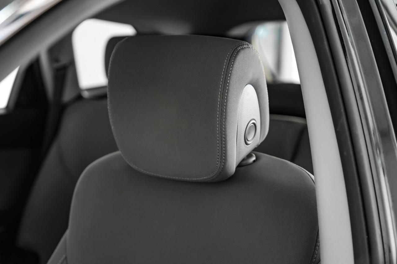 2018 Hyundai Santa Fe SE AUTOMATIC REAR CAMERA BLUETOOTH CRUISE CONTROL ALLOY WHEELS Carrollton TX