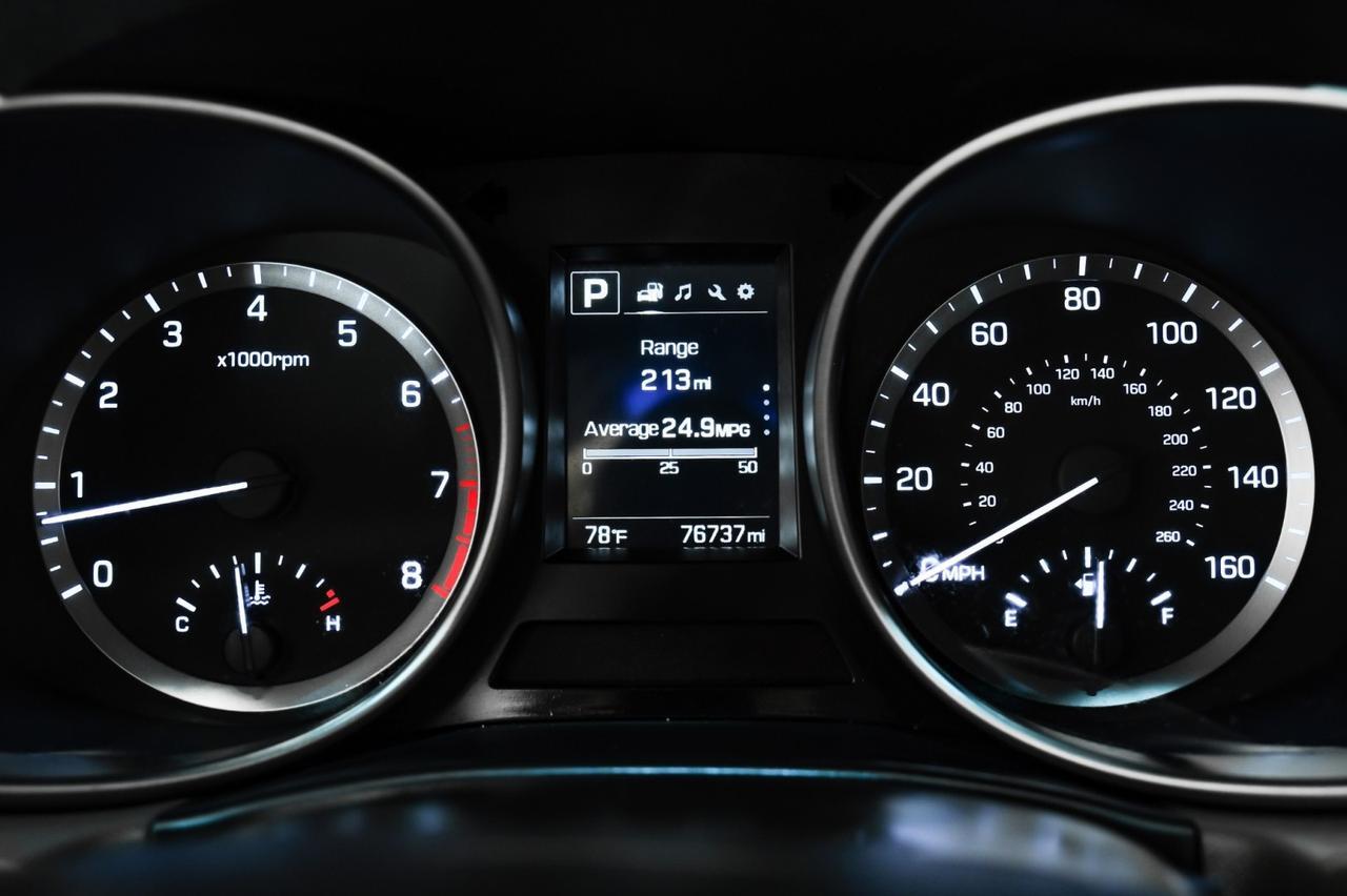 2018 Hyundai Santa Fe SE AUTOMATIC REAR CAMERA BLUETOOTH CRUISE CONTROL ALLOY WHEELS Carrollton TX