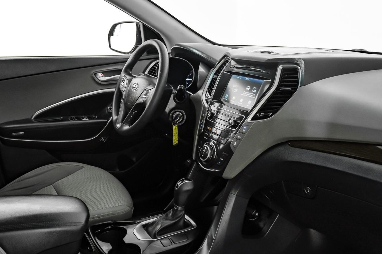 2018 Hyundai Santa Fe SE AUTOMATIC REAR CAMERA BLUETOOTH CRUISE CONTROL ALLOY WHEELS Carrollton TX