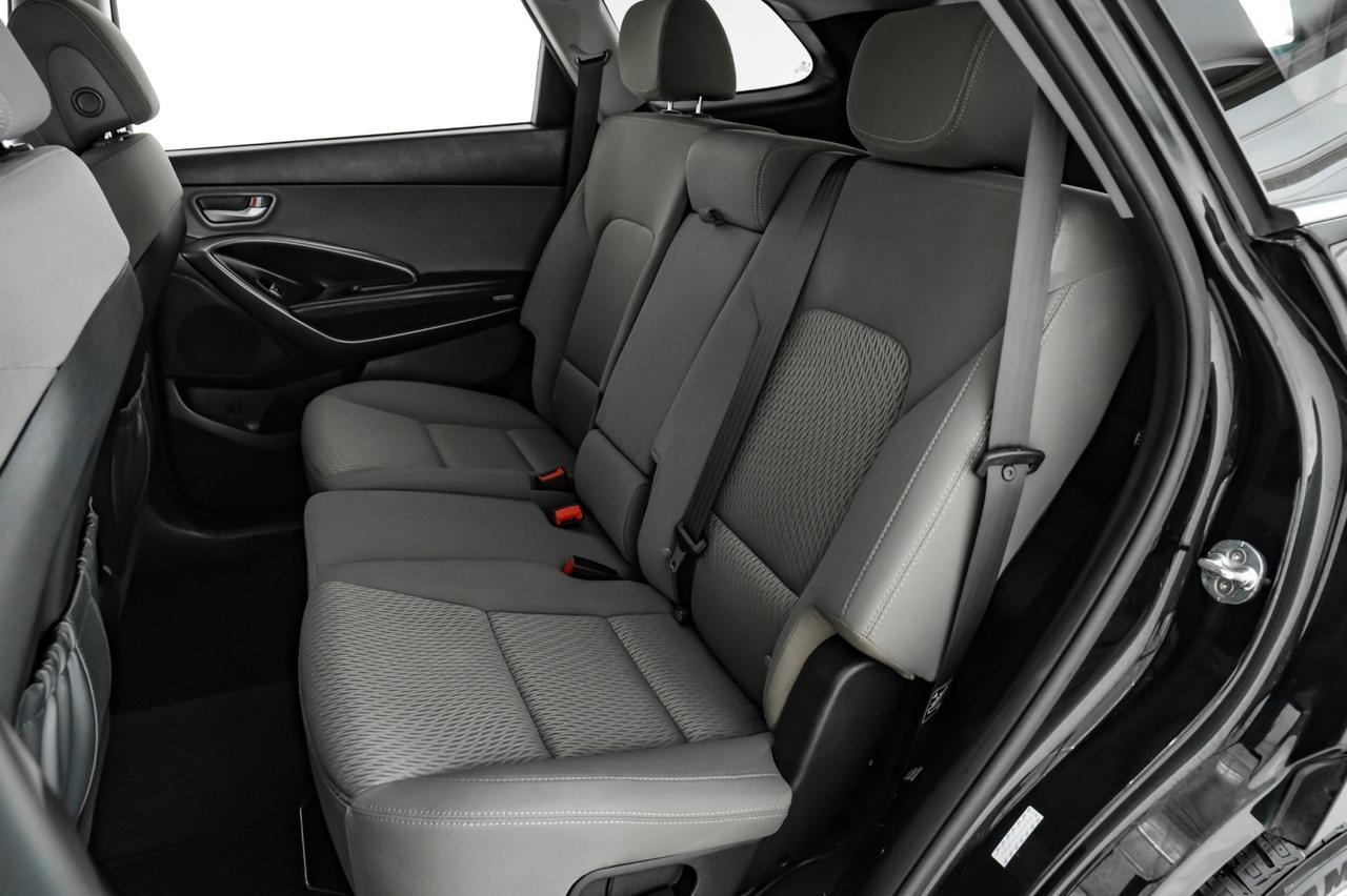 2018 Hyundai Santa Fe SE AUTOMATIC REAR CAMERA BLUETOOTH CRUISE CONTROL ALLOY WHEELS Carrollton TX