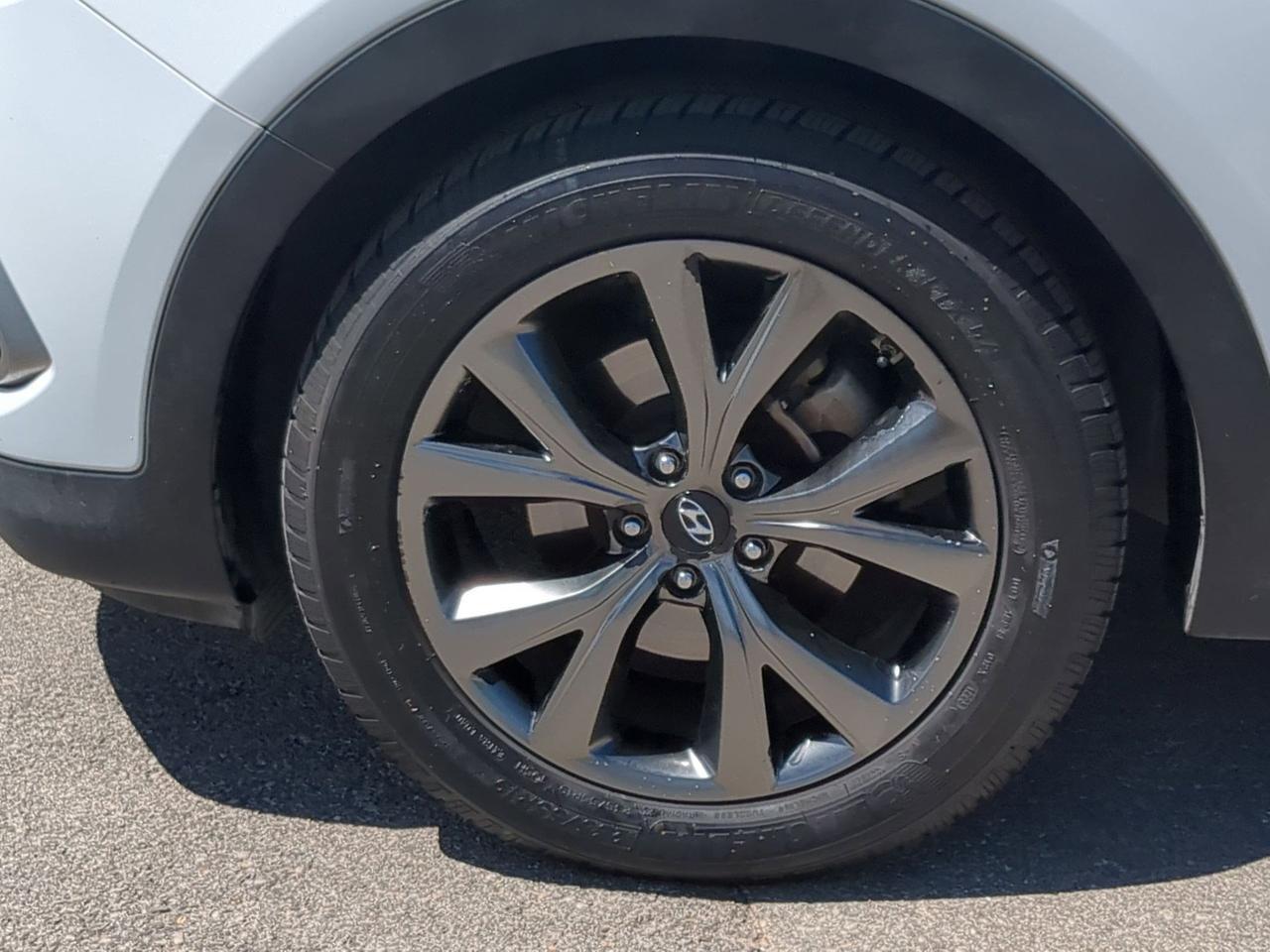 2018 Hyundai Santa Fe Sport 2.0T Ultimate