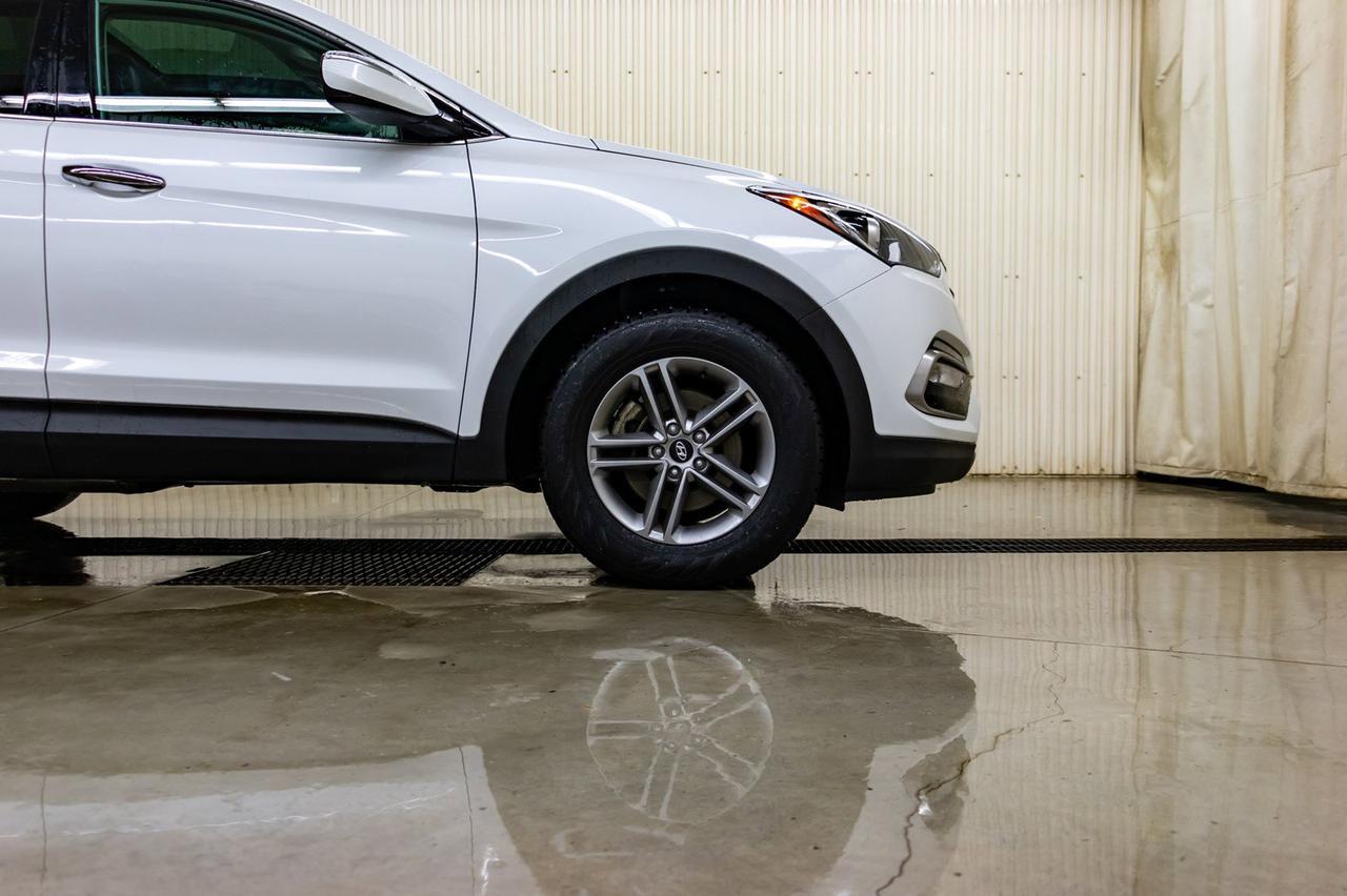 2018 Hyundai Santa Fe Sport AWD SE Leather Roof BCam Red Deer AB