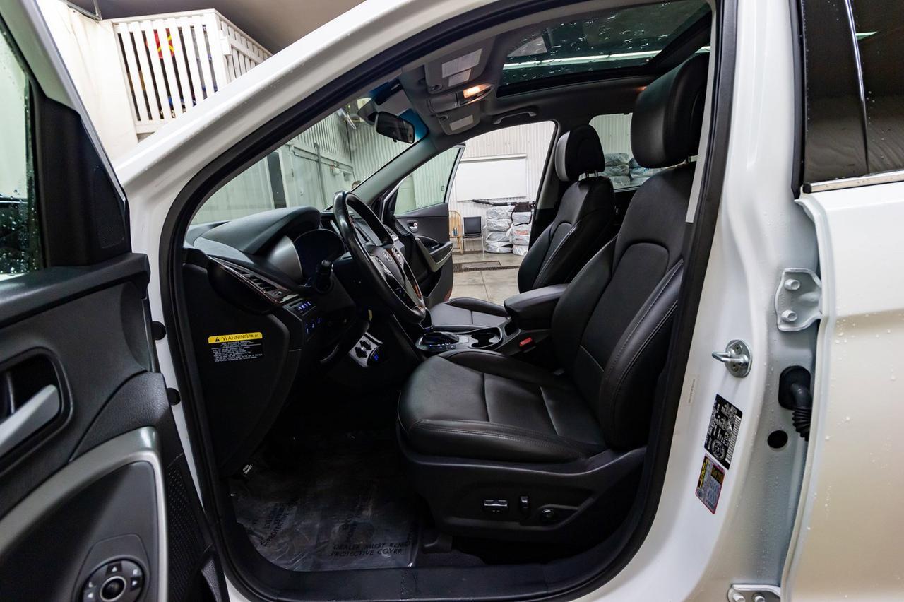 2018 Hyundai Santa Fe Sport AWD SE Leather Roof BCam Red Deer AB