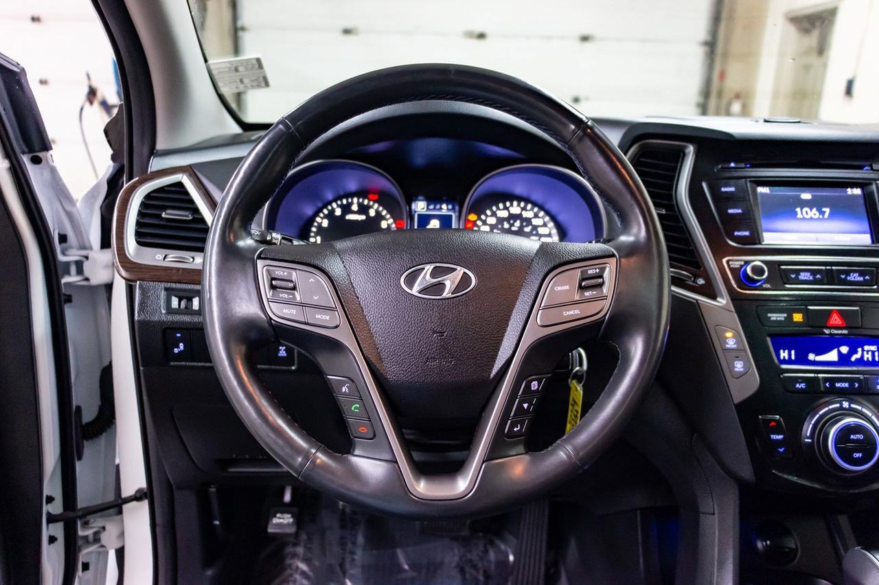 2018 Hyundai Santa Fe Sport AWD SE Leather Roof BCam Red Deer AB