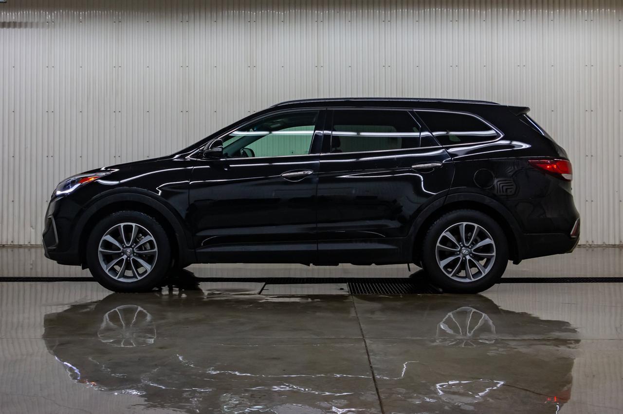 2018 Hyundai Santa Fe XL AWD Luxury Leahter Roof Nav Red Deer AB