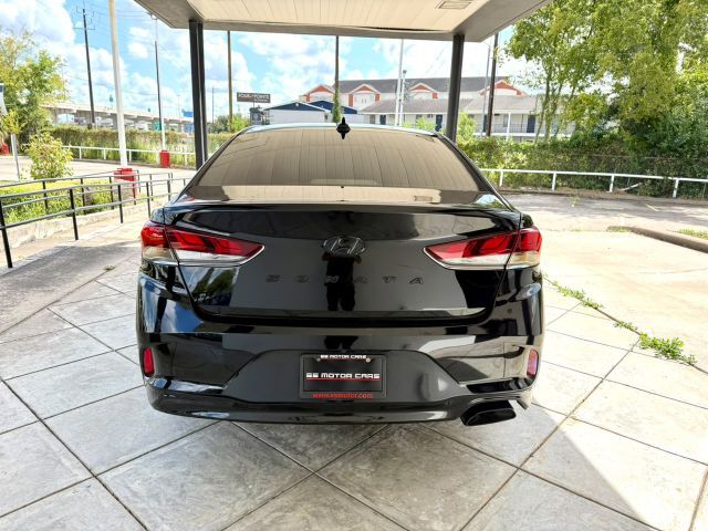 2018 Hyundai Sonata Sport 120,473 mi.