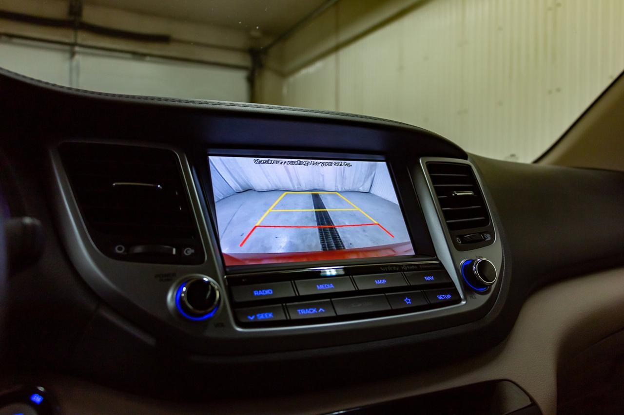 2018 Hyundai Tucson AWD Luxury Leather Roof Nav Red Deer AB