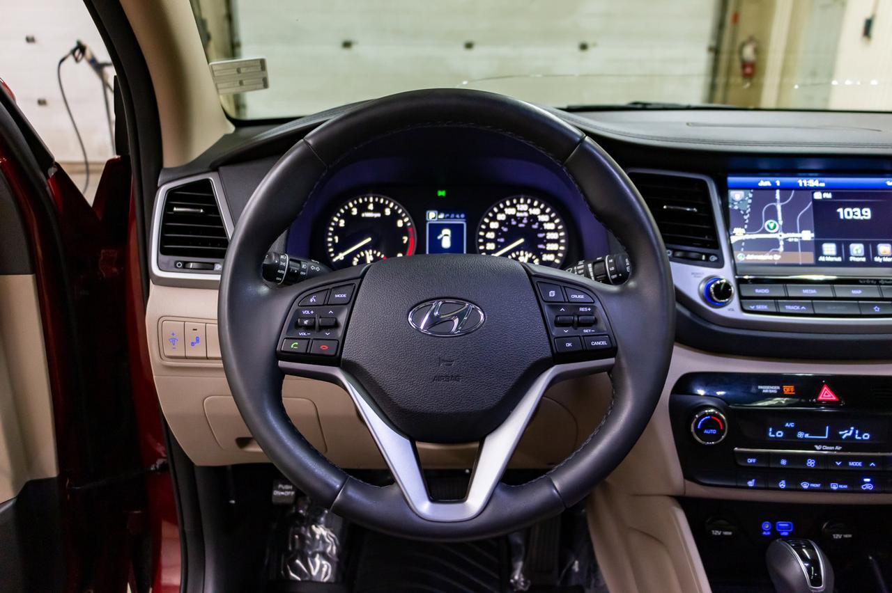 2018 Hyundai Tucson AWD Luxury Leather Roof Nav Red Deer AB