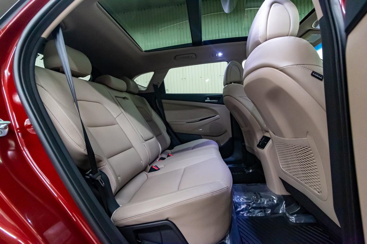 2018 Hyundai Tucson AWD Luxury Leather Roof Nav Red Deer AB