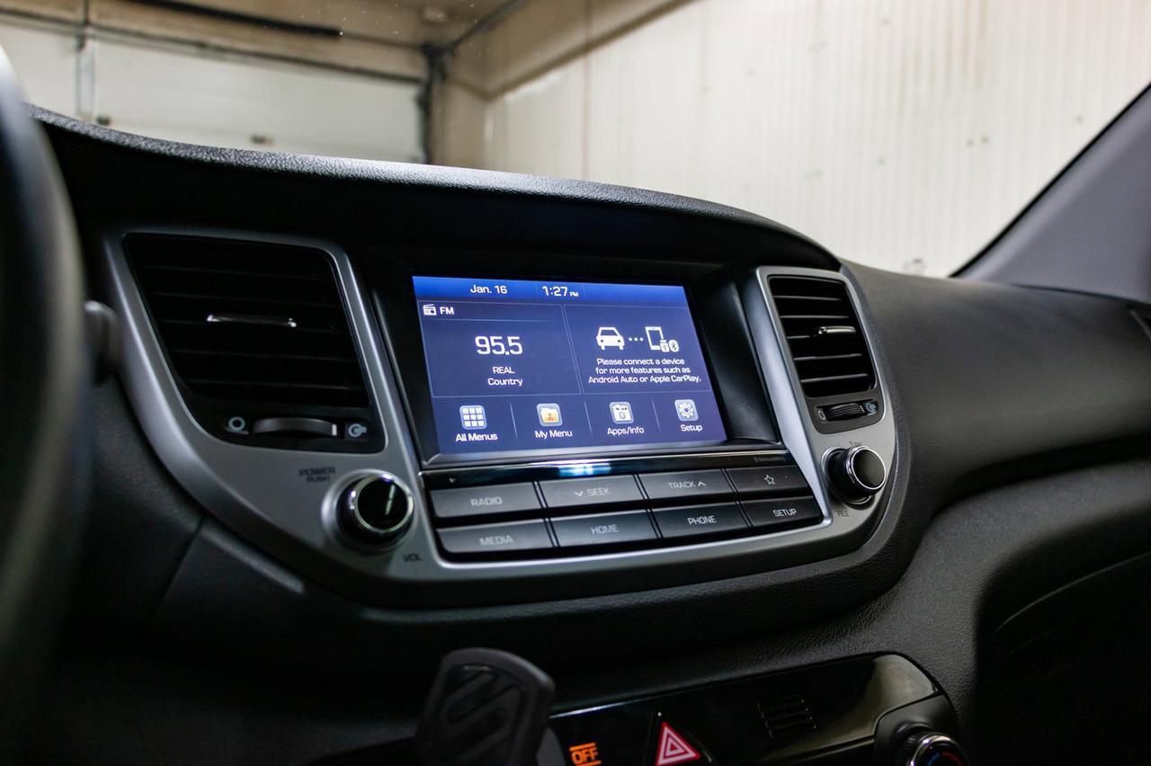 2018 Hyundai Tucson AWD SE Leather Roof BCam Red Deer AB