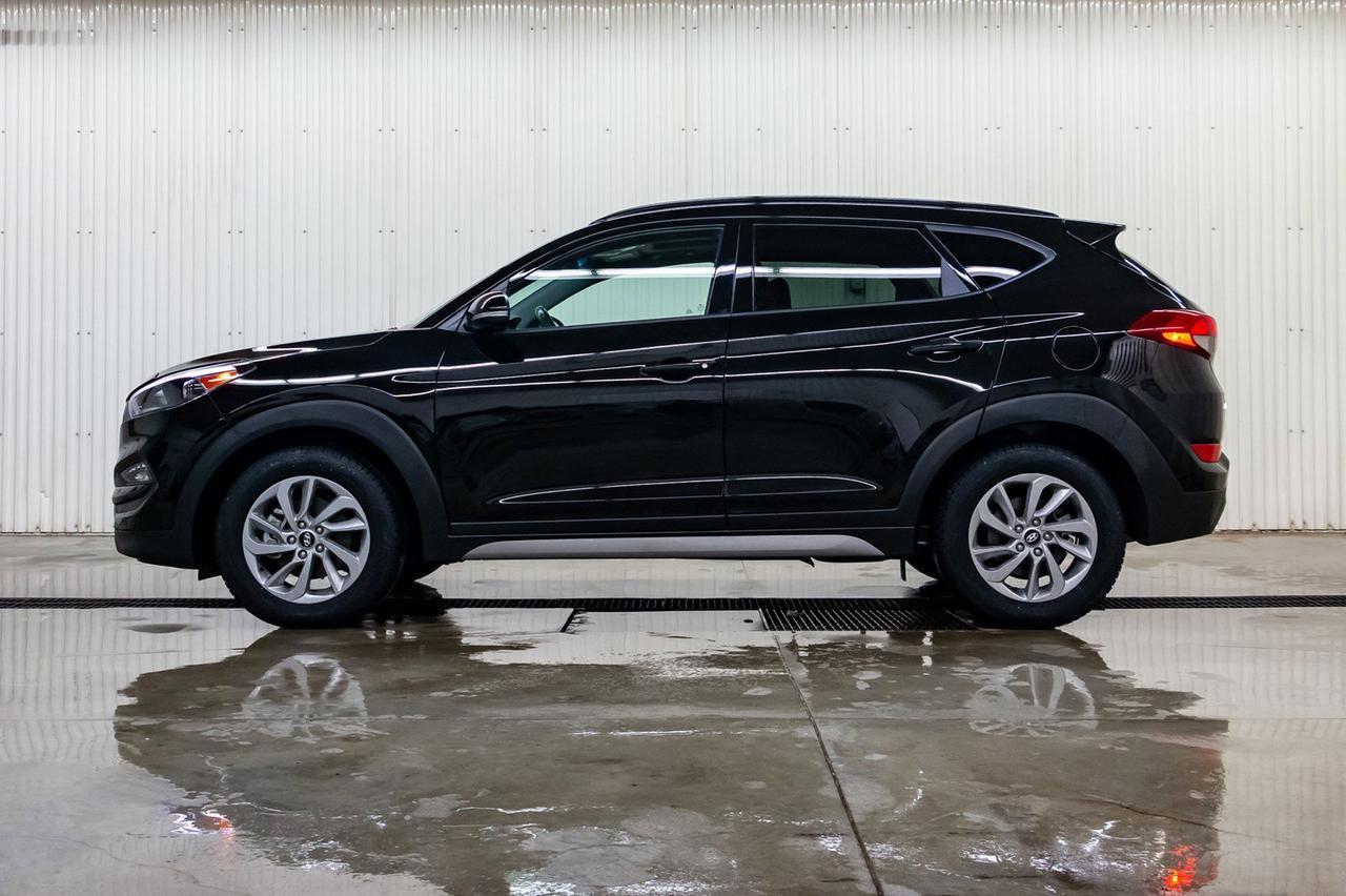 2018 Hyundai Tucson AWD SE Leather Roof BCam Red Deer AB