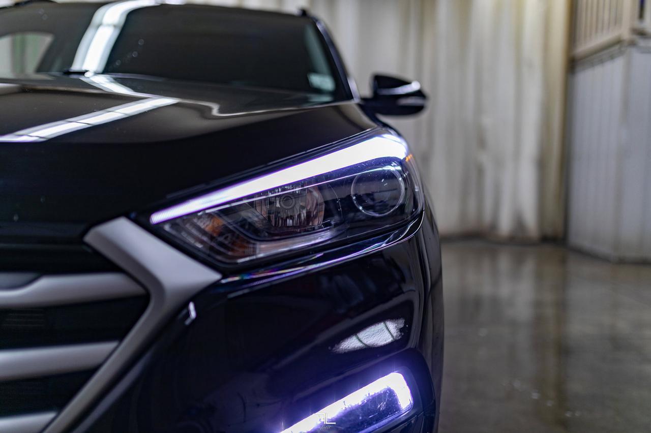 2018 Hyundai Tucson AWD SE Leather Roof BCam Red Deer AB