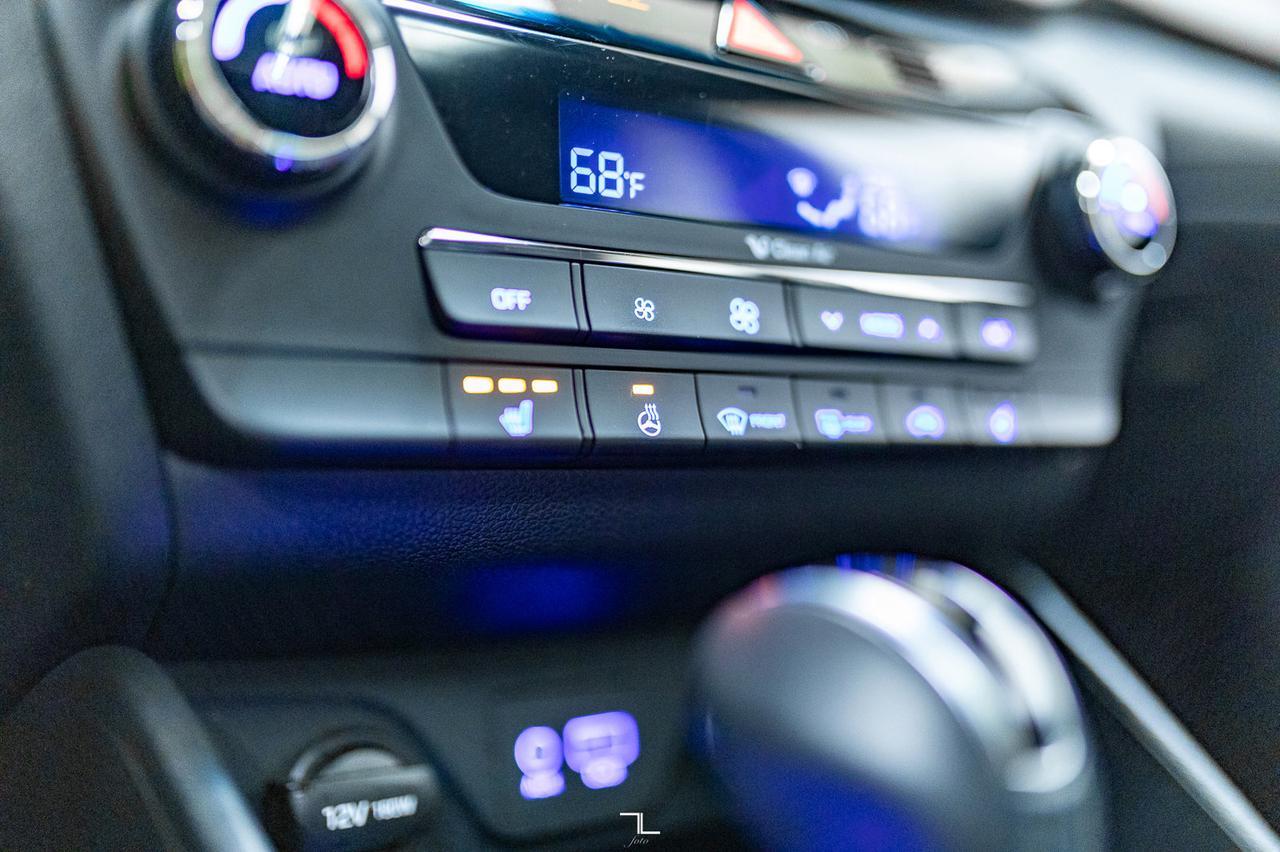 2018 Hyundai Tucson AWD SE Leather Roof BCam Red Deer AB