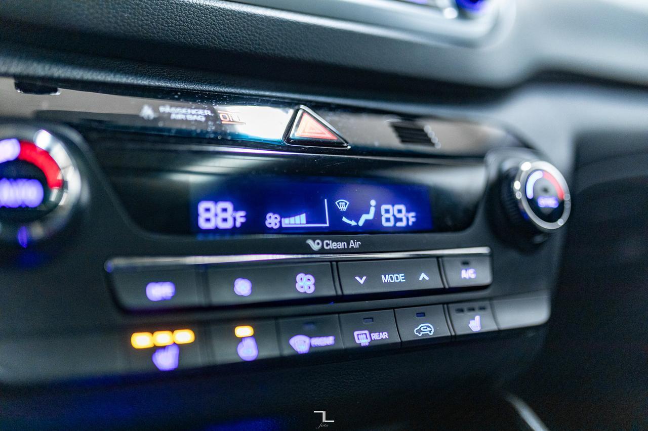 2018 Hyundai Tucson AWD SE Leather Roof BCam Red Deer AB