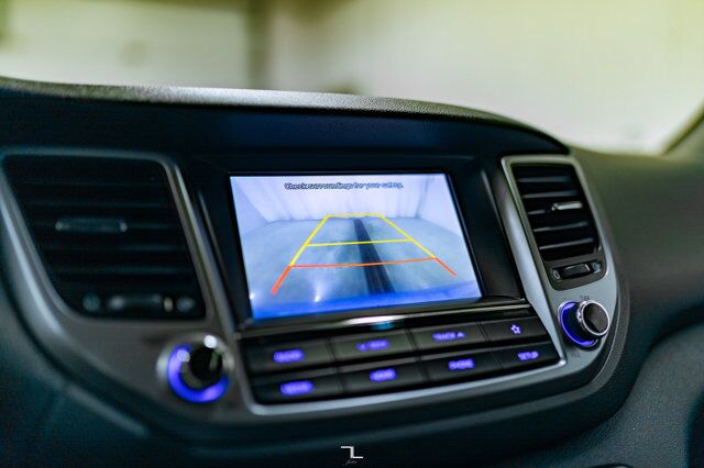 2018 Hyundai Tucson AWD SE Leather Roof BCam Red Deer AB