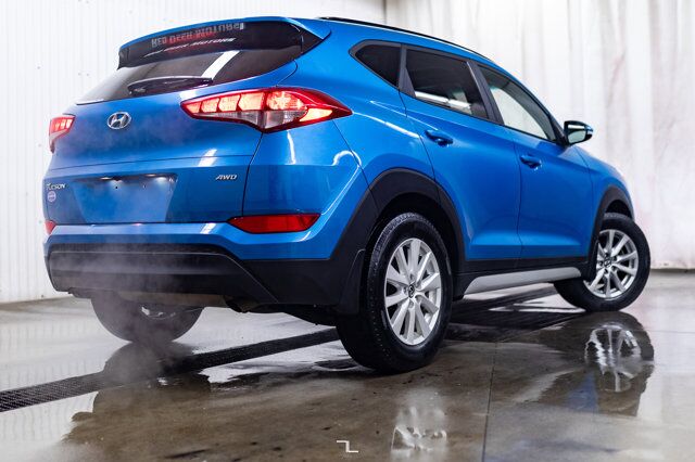 2018 Hyundai Tucson AWD SE Leather Roof BCam Red Deer AB