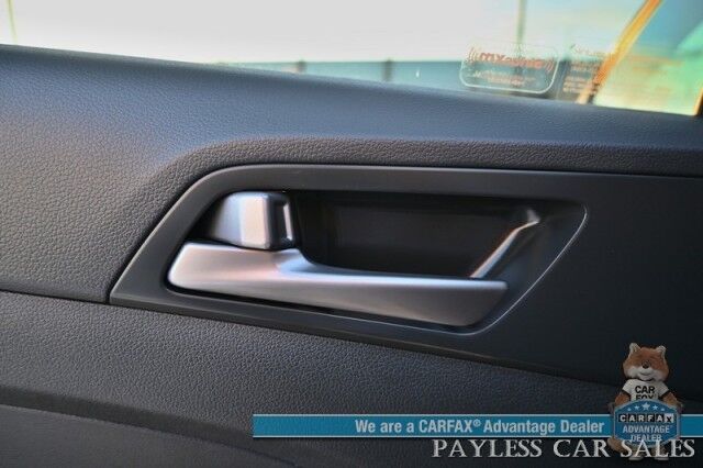 2018 Hyundai Tucson LIMITED / AWD / Ultimate Pkg / Front & Rear Heated Seats / Heated Steering / NAV / Panoramic Sunroof / Lane Watch & Blind Spot Alert / Apple CarPlay & Android Auto / Back Up Cam / Block Heater / Low Miles Anchorage AK 2018 Hyundai Tucson LIMITED / AWD / Ultimate Pkg / Front & Rear Heated Seats / Heated Steering / NAV / Panoramic Sunroof / Lane Watch & Blind Spot Alert / Apple CarPlay & Android Auto / Back Up Cam / Block Heater / Low Miles Anchorage AK