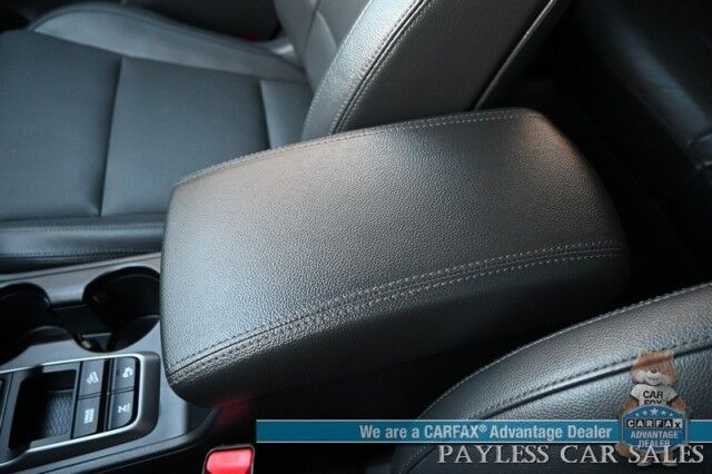 2018 Hyundai Tucson LIMITED / AWD / Ultimate Pkg / Front & Rear Heated Seats / Heated Steering / NAV / Panoramic Sunroof / Lane Watch & Blind Spot Alert / Apple CarPlay & Android Auto / Back Up Cam / Block Heater / Low Miles Anchorage AK 2018 Hyundai Tucson LIMITED / AWD / Ultimate Pkg / Front & Rear Heated Seats / Heated Steering / NAV / Panoramic Sunroof / Lane Watch & Blind Spot Alert / Apple CarPlay & Android Auto / Back Up Cam / Block Heater / Low Miles Anchorage AK