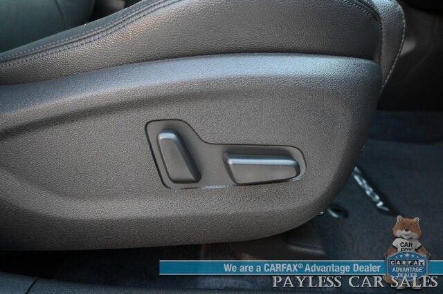 2018 Hyundai Tucson LIMITED / AWD / Ultimate Pkg / Front & Rear Heated Seats / Heated Steering / NAV / Panoramic Sunroof / Lane Watch & Blind Spot Alert / Apple CarPlay & Android Auto / Back Up Cam / Block Heater / Low Miles Anchorage AK 2018 Hyundai Tucson LIMITED / AWD / Ultimate Pkg / Front & Rear Heated Seats / Heated Steering / NAV / Panoramic Sunroof / Lane Watch & Blind Spot Alert / Apple CarPlay & Android Auto / Back Up Cam / Block Heater / Low Miles Anchorage AK