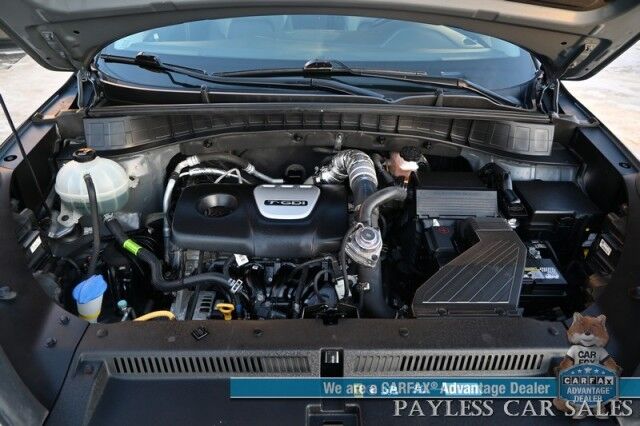 2018 Hyundai Tucson LIMITED / AWD / Ultimate Pkg / Front & Rear Heated Seats / Heated Steering / NAV / Panoramic Sunroof / Lane Watch & Blind Spot Alert / Apple CarPlay & Android Auto / Back Up Cam / Block Heater / Low Miles Anchorage AK 2018 Hyundai Tucson LIMITED / AWD / Ultimate Pkg / Front & Rear Heated Seats / Heated Steering / NAV / Panoramic Sunroof / Lane Watch & Blind Spot Alert / Apple CarPlay & Android Auto / Back Up Cam / Block Heater / Low Miles Anchorage AK