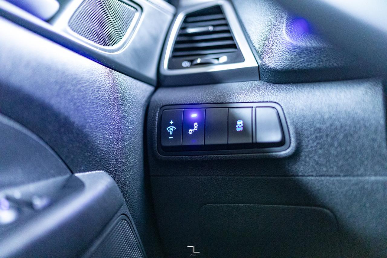 2018 Hyundai Tucson Premium BCam Red Deer AB