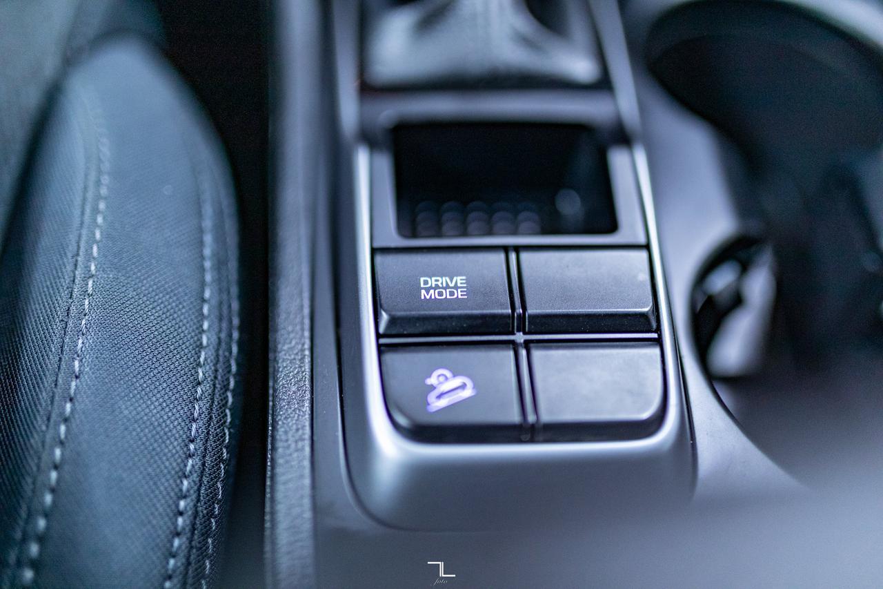 2018 Hyundai Tucson Premium BCam Red Deer AB